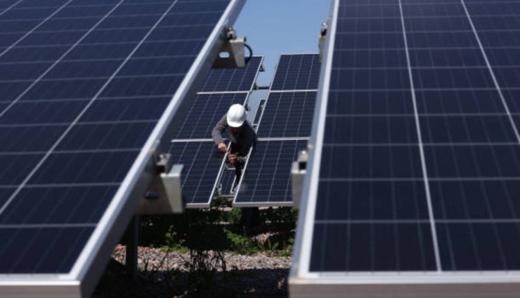 Choosing a 330W Solar Panel